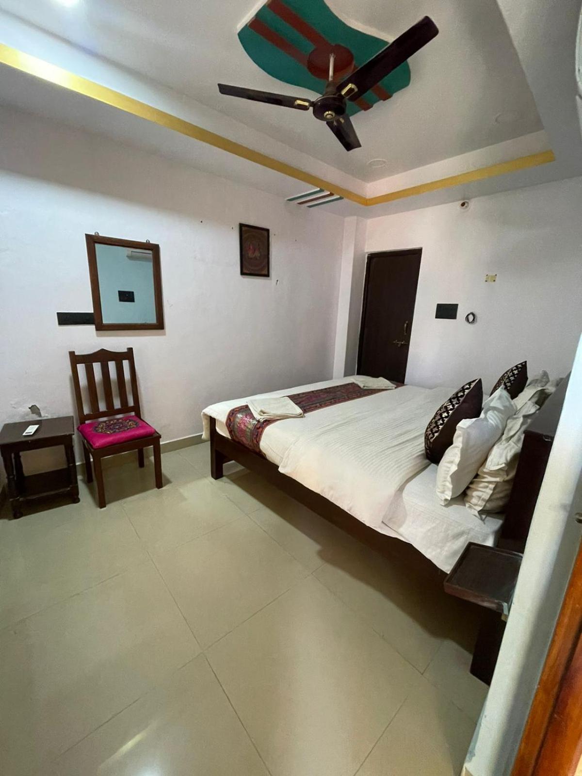 Hotel Neem Haveli Jaisalmer Zewnętrze zdjęcie