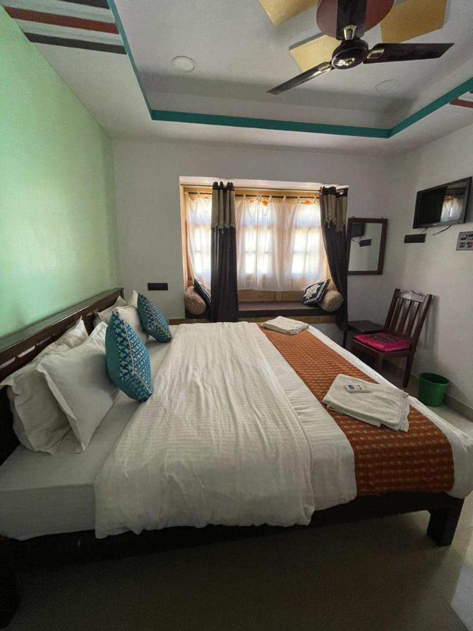 Hotel Neem Haveli Jaisalmer Zewnętrze zdjęcie