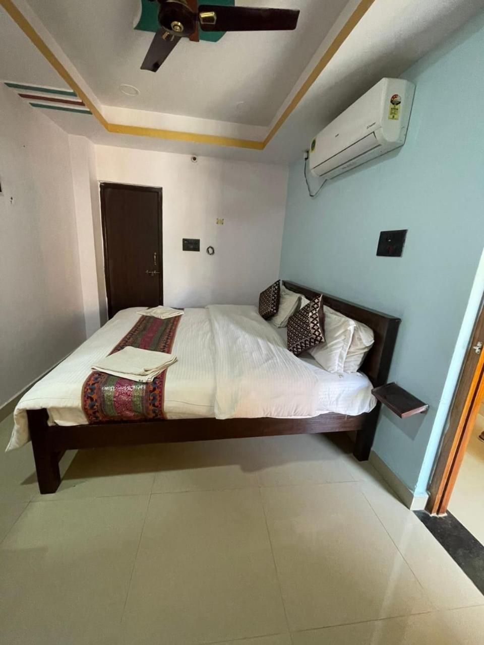 Hotel Neem Haveli Jaisalmer Zewnętrze zdjęcie