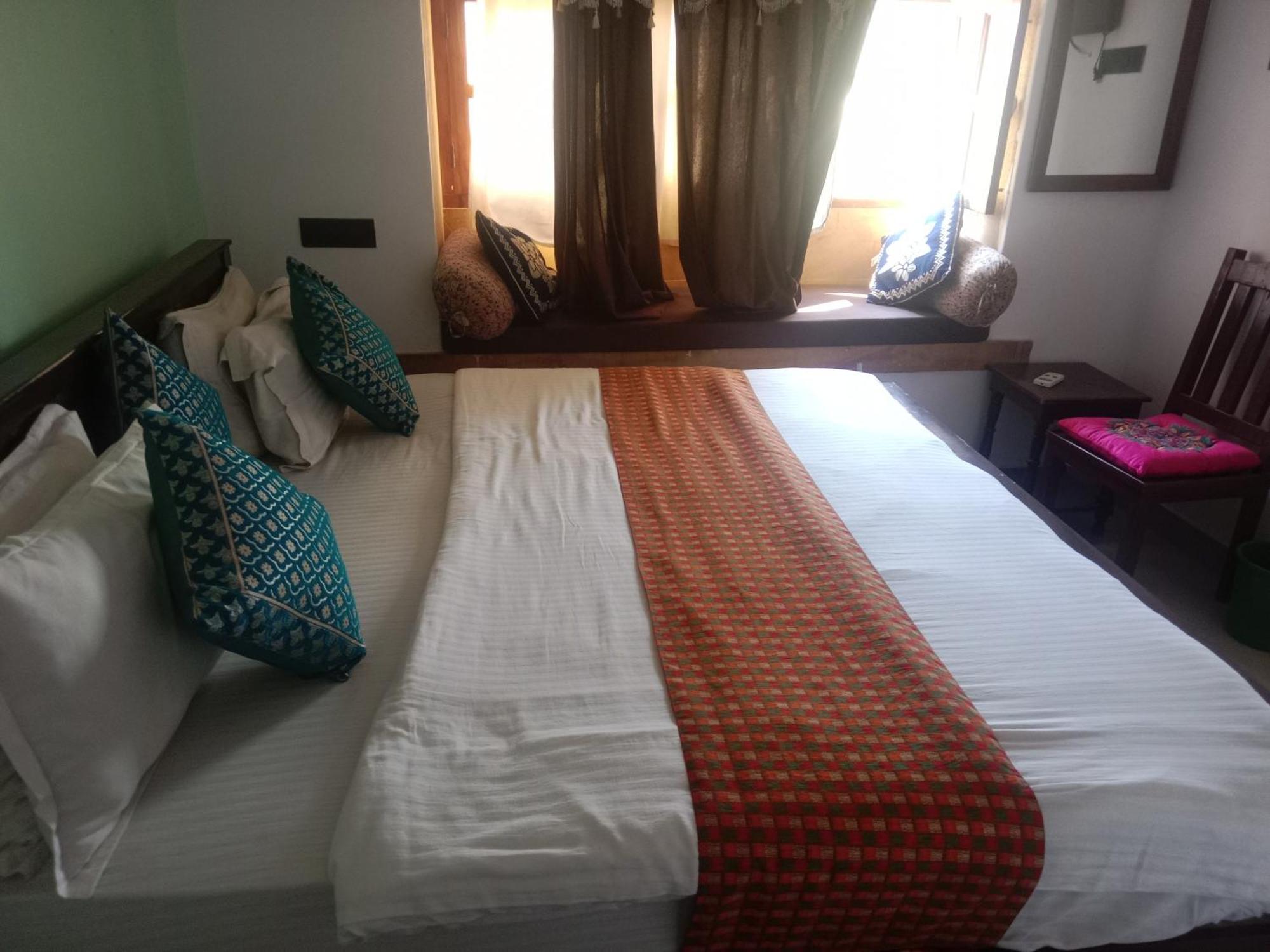 Hotel Neem Haveli Jaisalmer Zewnętrze zdjęcie